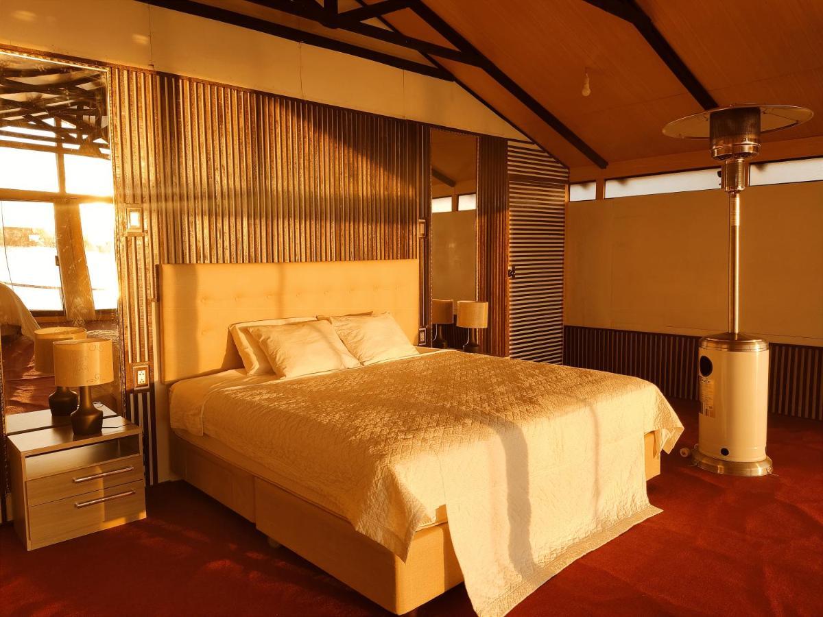 Uros Suma Jakaña Lodge Puno Bagian luar foto