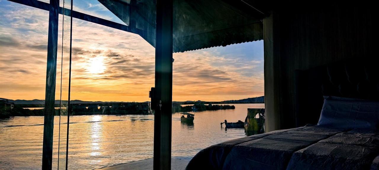 Uros Suma Jakaña Lodge Puno Bagian luar foto